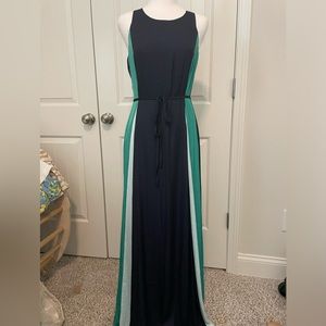 NWT long dress size 4 Banana Republic Factory.
